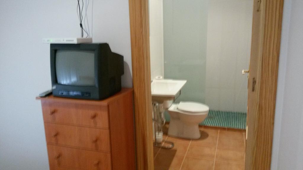 Hostal Virgen Del Pilar Baza Eksteriør bilde