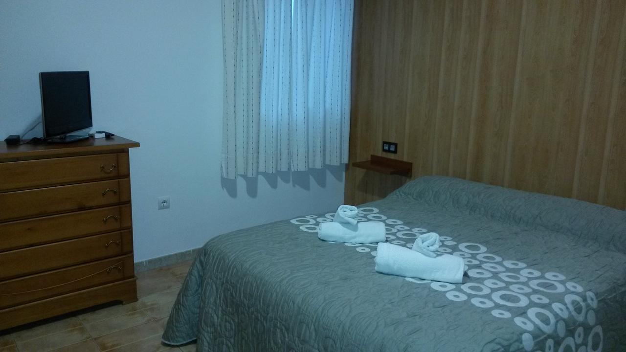 Hostal Virgen Del Pilar Baza Eksteriør bilde